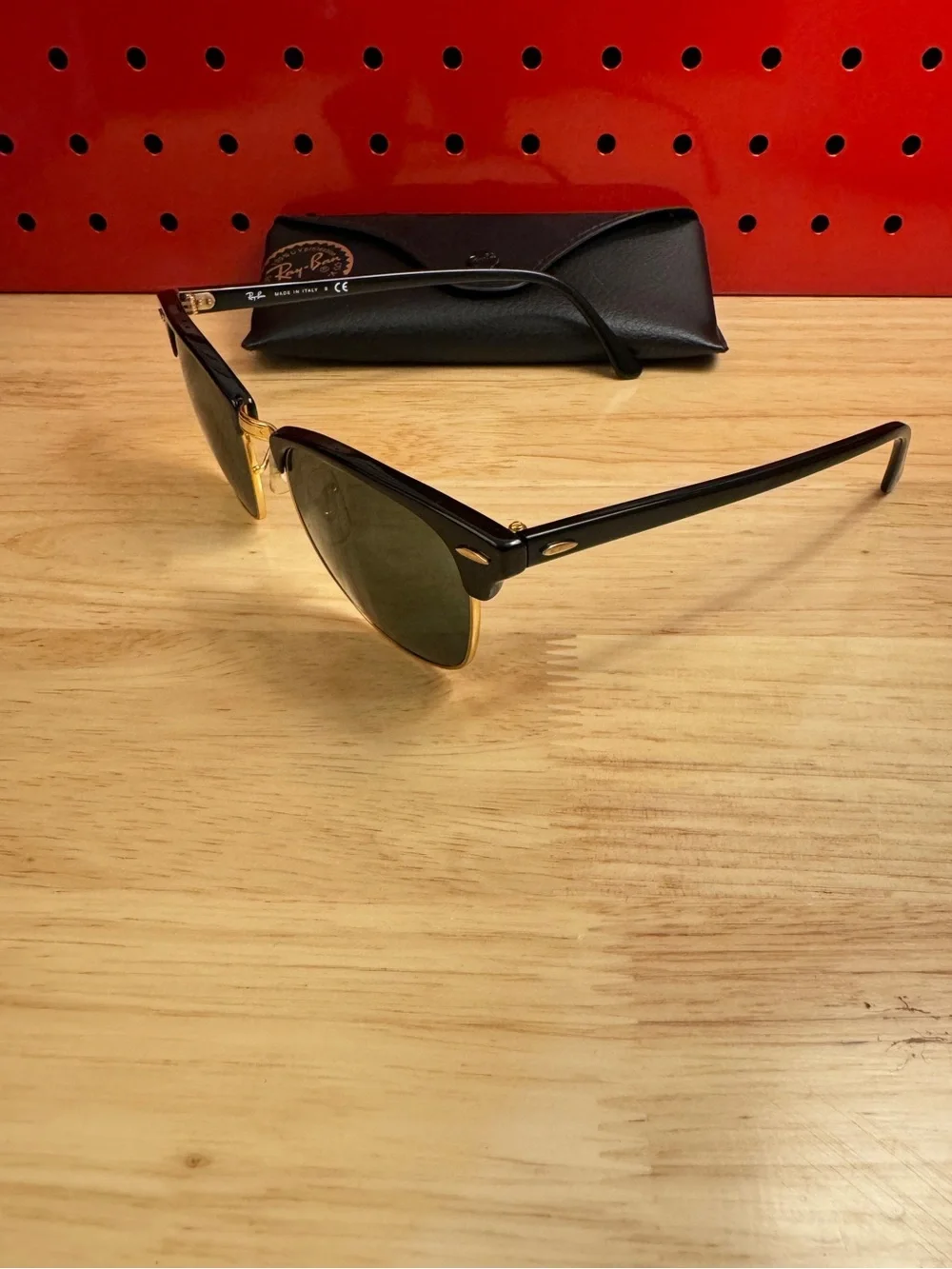 Ray-Ban Clubmaster Sunglasses Black/Gold RB 3016